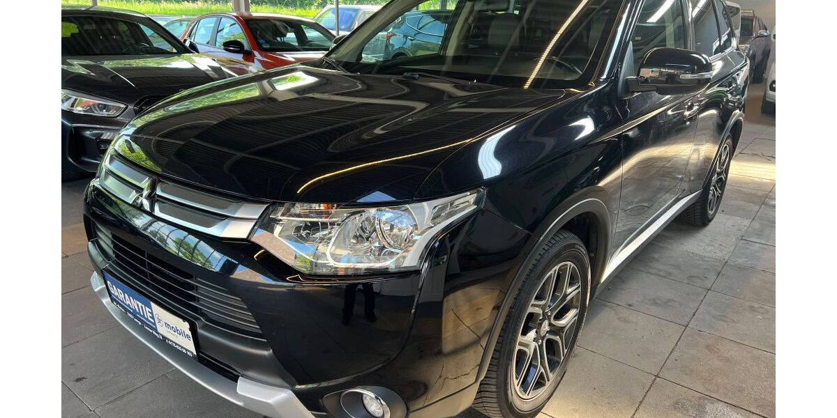 Mitsubishi Outlander 146.000 km 10.999 &euro; Lemgo 32657