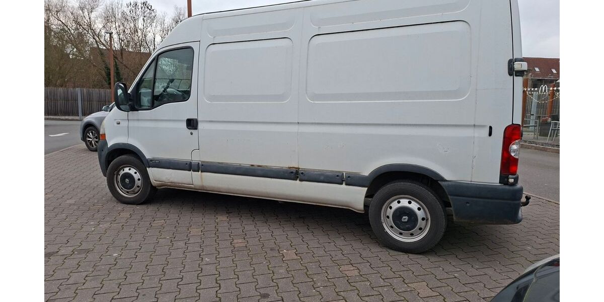 Renault Master 260.000 km 4.400 &euro; Lage 32791