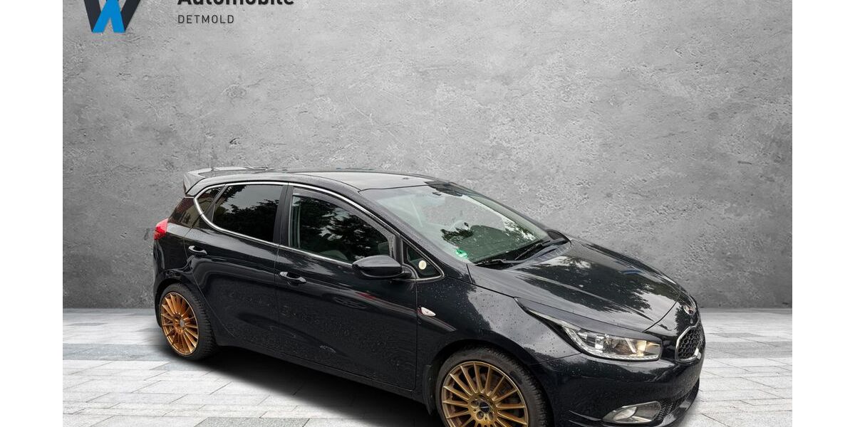 Kia ceed / Ceed 132.000 km 8.499 &euro; Detmold 32758