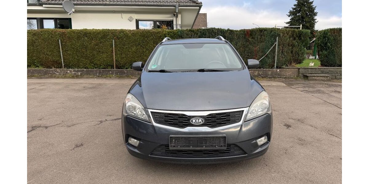 Kia Andere 170.000 km 2.200 &euro; Oerlinghausen 33813