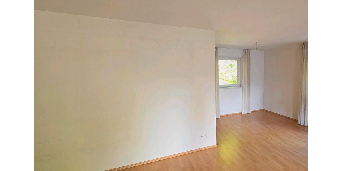 Etagenwohnung Gütersloh - 3 Zimmer, 117 m&sup2;, 1.200&euro; | Angebot:26405998