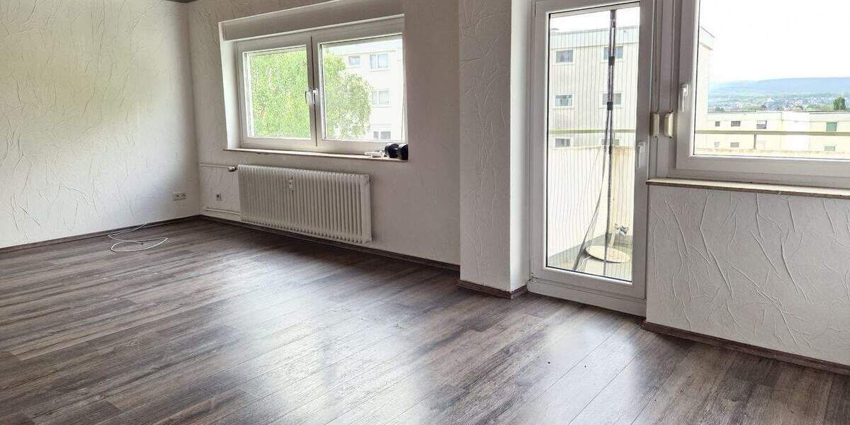 Detmold, Herberhausen - Topp-renovierte - ETW 4 zimmer