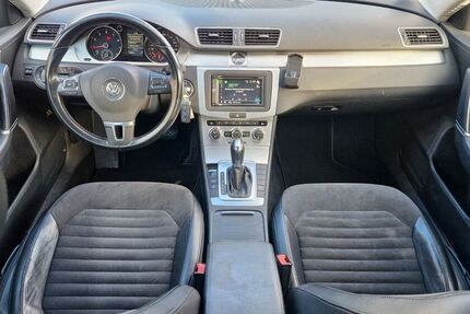 VW Passat