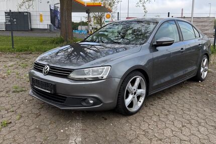 VW Jetta 230.743 km 3.590 &euro; Bielefeld 33615