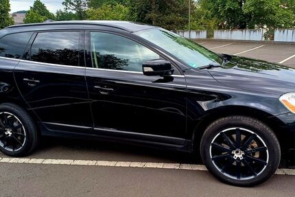 Volvo XC60 221.142 km 8.900 &euro; Bielefeld 33689