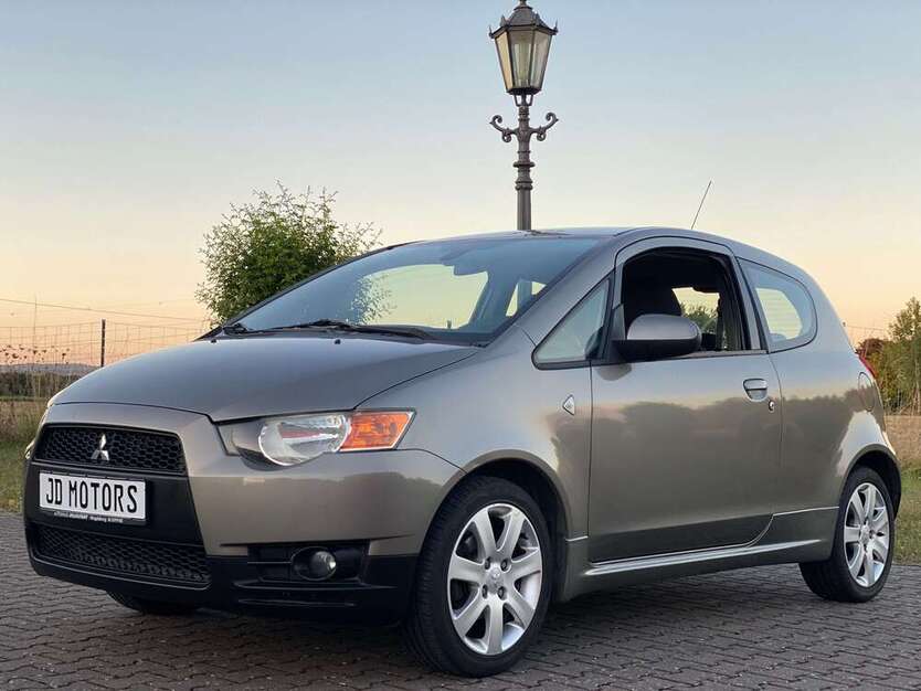 Mitsubishi Colt 96.500 km 4.495 € Lage 32791