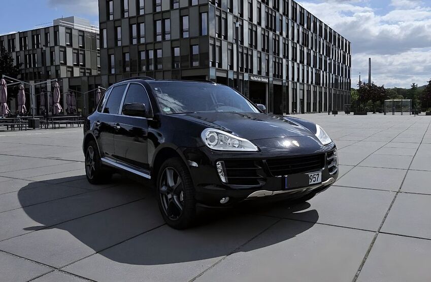 Porsche Cayenne 148.000 km 13.990 € Bielefeld 33619