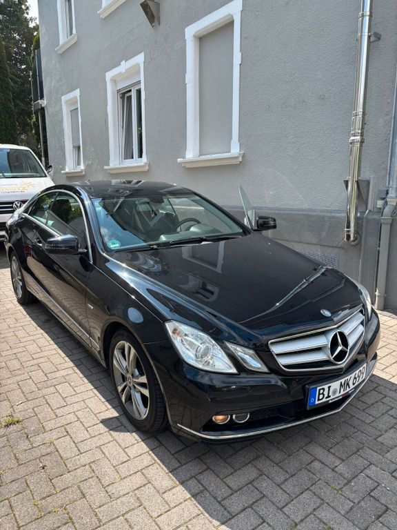 E 200