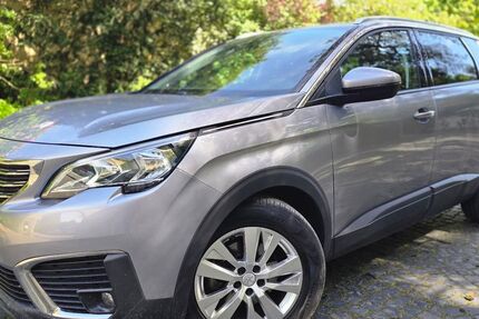 Peugeot 5008 93.000 km 13.990 &euro; Borgholzhausen 33829