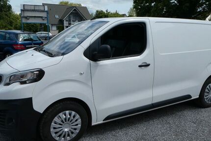 Peugeot Expert 122.000 km 14.999 € Paderborn 33100