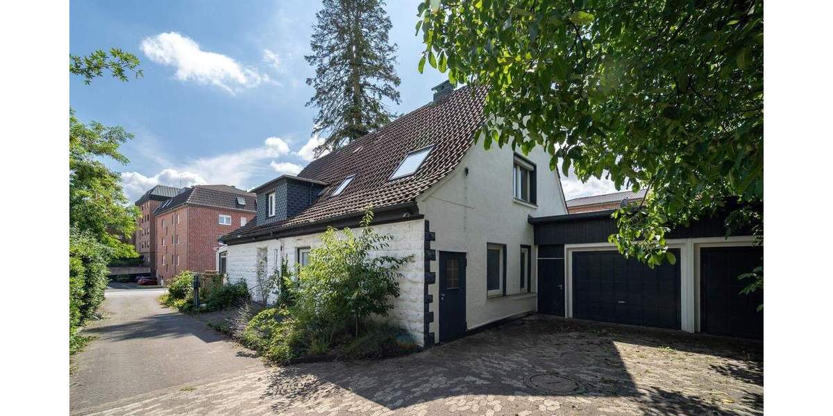 Die Immobilie kostet 1000€m² weniger als Vergleichsobjekte in der Gegend! 8 zimmer