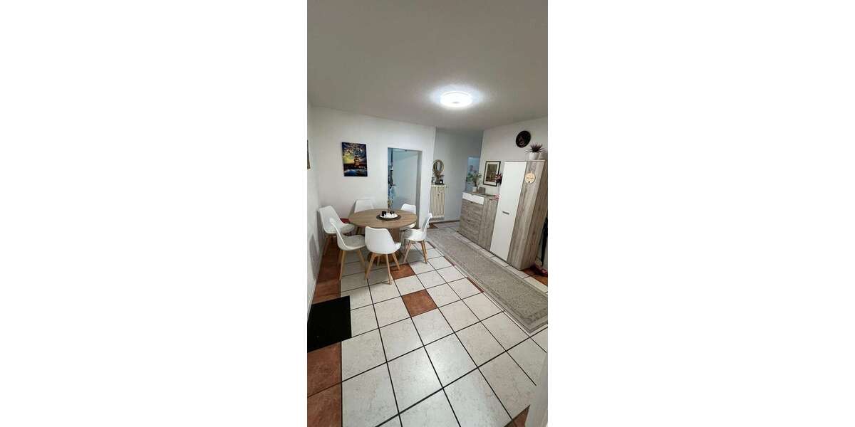 Etagenwohnung Leopoldshöhe - 5 Zimmer, 100 m&sup2;, 1.000&euro; | Angebot:27033015