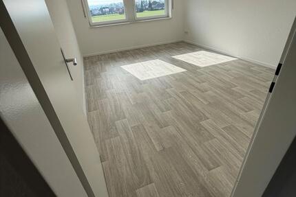 Wohnung Löhne - 4 Zimmer, 83 m&sup2;, 590&euro; | Angebot:25454161