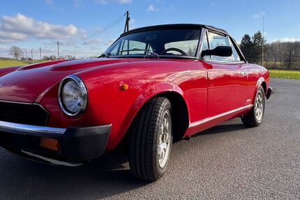 Fiat 124 Spider 71.900 km 22.499 &euro; Bielefeld 33613