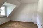 Dachgeschoßwohnung Bielefeld Brackwede - 2 Zimmer, 48 m&sup2;, 443&euro; | Angebot:26673615