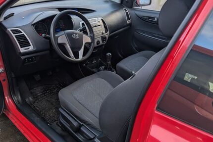 Hyundai i20 196.814 km 1.299 &euro; Lemgo 32657