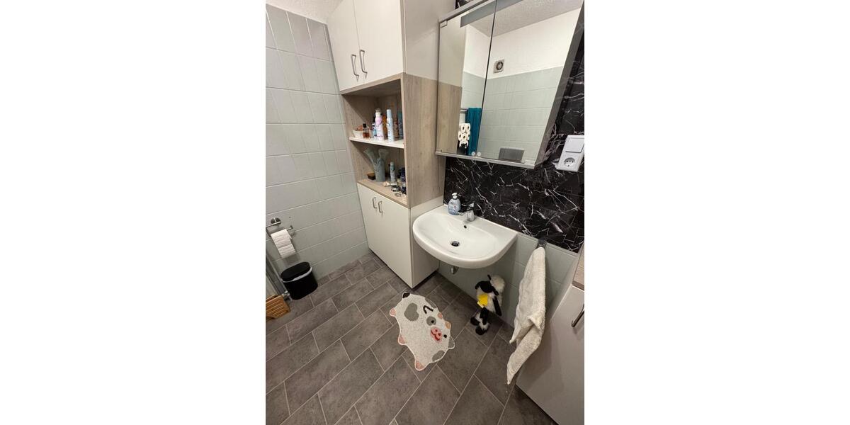Etagenwohnung Vlotho - 1 Zimmer, 65 m&sup2;, 650&euro; | Angebot:26082751