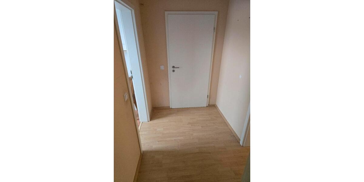 Etagenwohnung Bad Salzuflen Biemsen-Ahmsen - 2 Zimmer, 77 m&sup2;, 1.200&euro; | Angebot:26025003