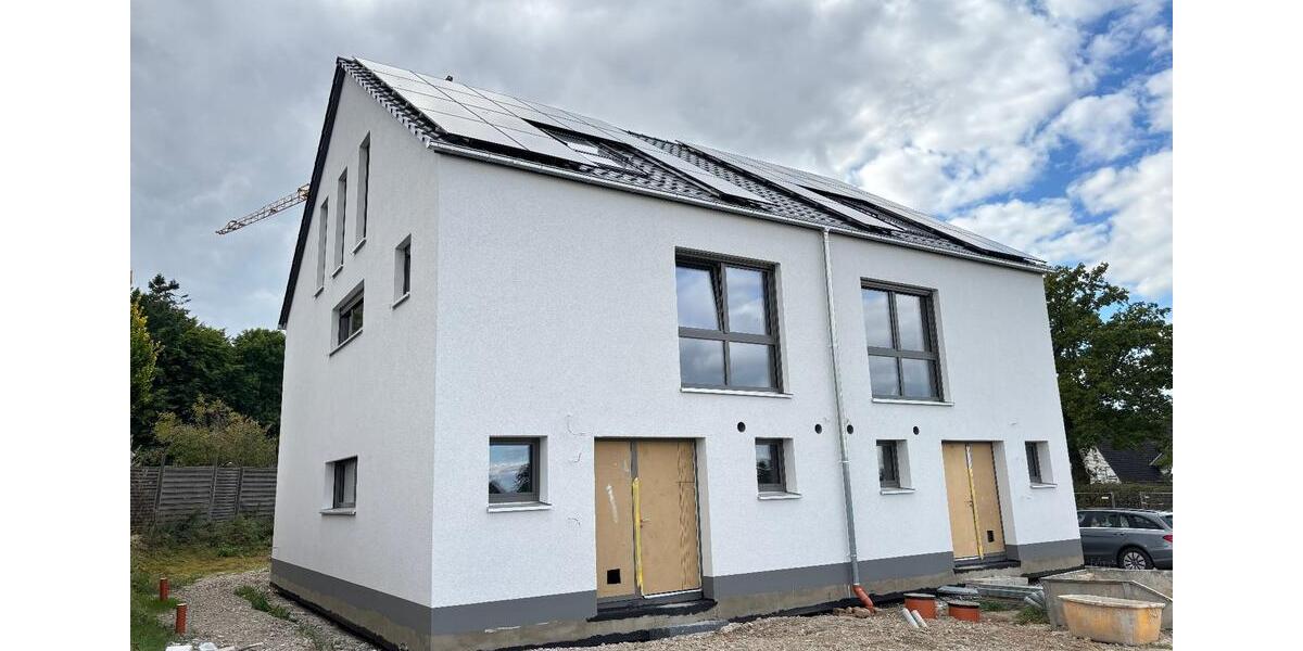 Erstbezug nach Neubau I Energetisch neutral I Doppelhaushälfte in Spenge 6 zimmer