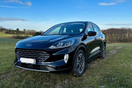 Ford Kuga 66.000 km 20.990 &euro; Oerlinghausen 33813