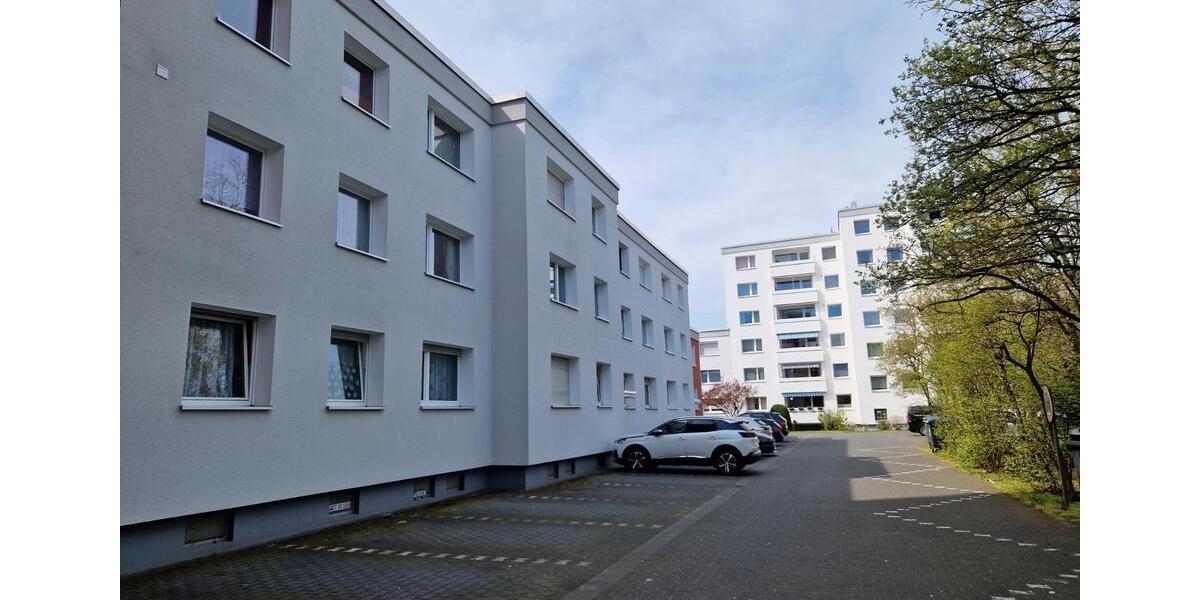 Eigentumswohnung 4ZKB, Balkon und PKW-Stellplatz 4 zimmer