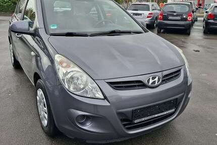 Hyundai i20 115.000 km 3.499 € Paderborn 33100