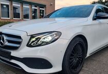 Mercedes E 220
