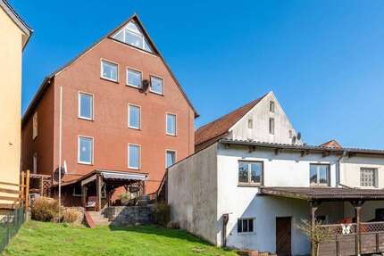 Haus Oerlinghausen - 14 Zimmer, 240 m&sup2;, 279.900&euro; | Angebot:26204832