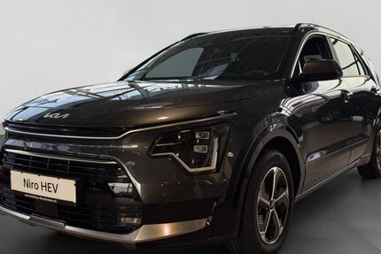 Kia Niro 5.464 km 31.890 &euro; Detmold 32758