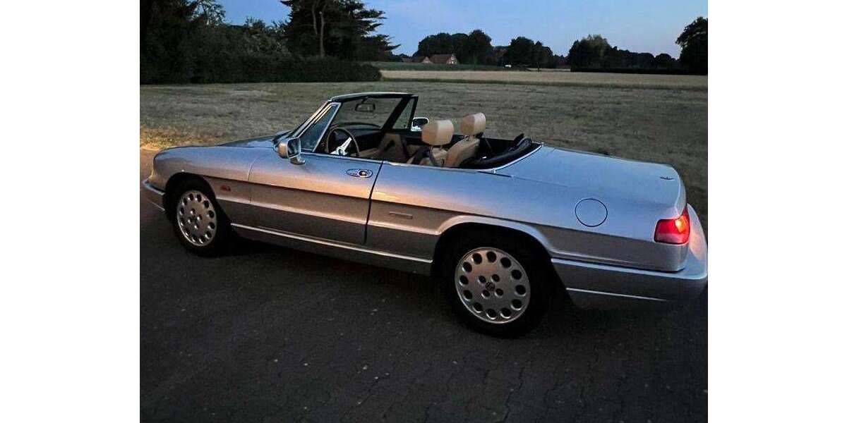Alfa Romeo Spider 112.000 km 17.800 &euro; Schloß Holte-Stukenbrock, Stadt 33758