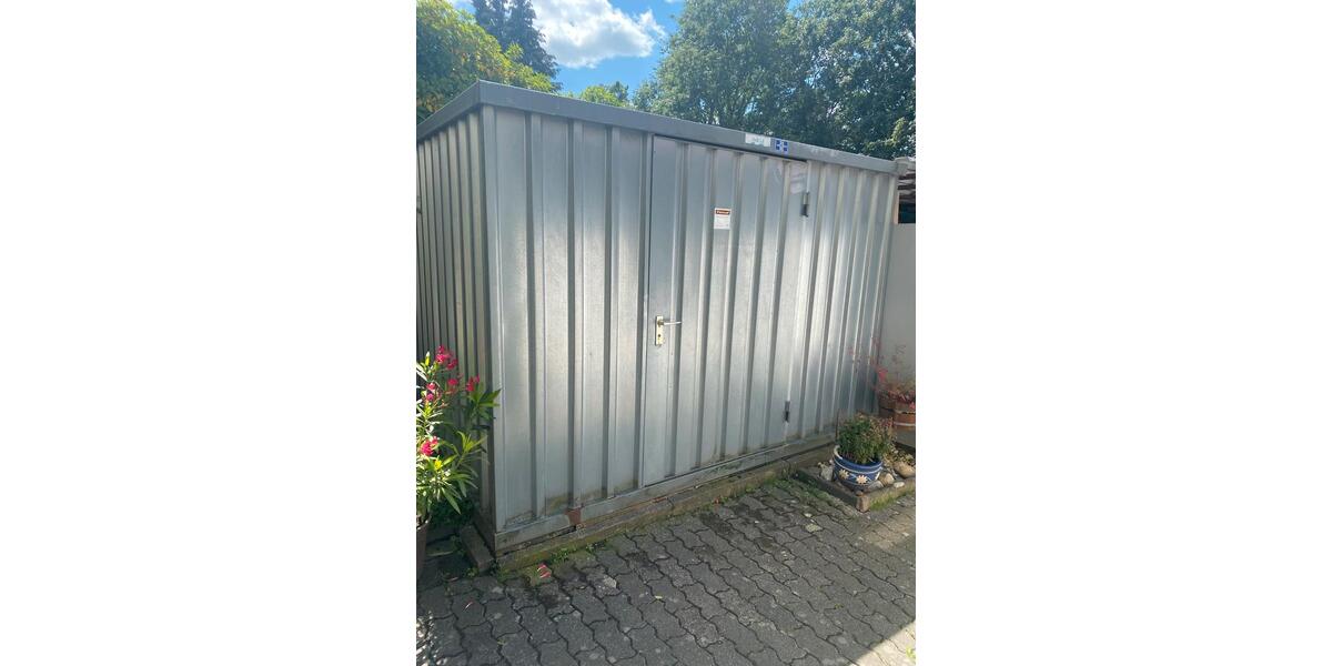 Reihenhaus Detmold - 8 Zimmer, 420.000&euro; | Angebot:23167919