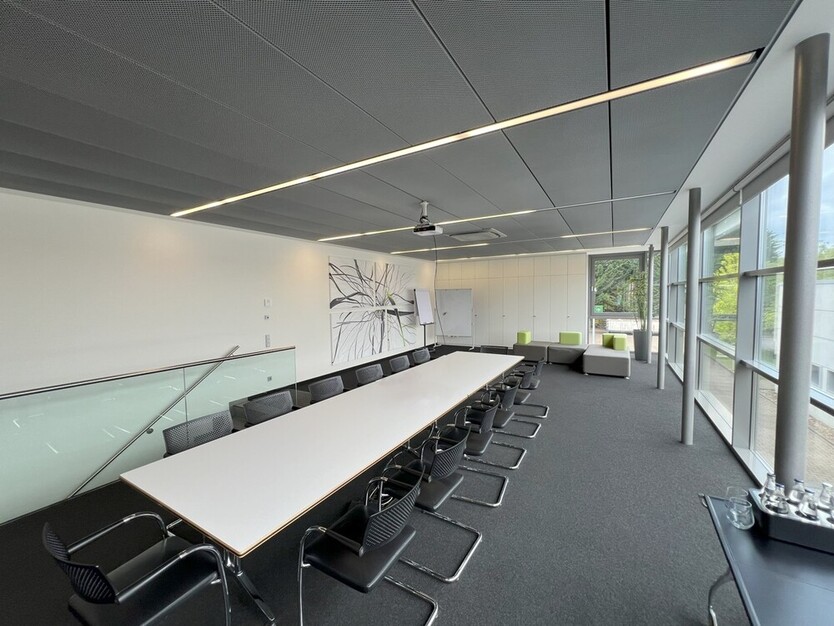 Lager-Produktionsanlage mit Büro in Lübbecke zimmer