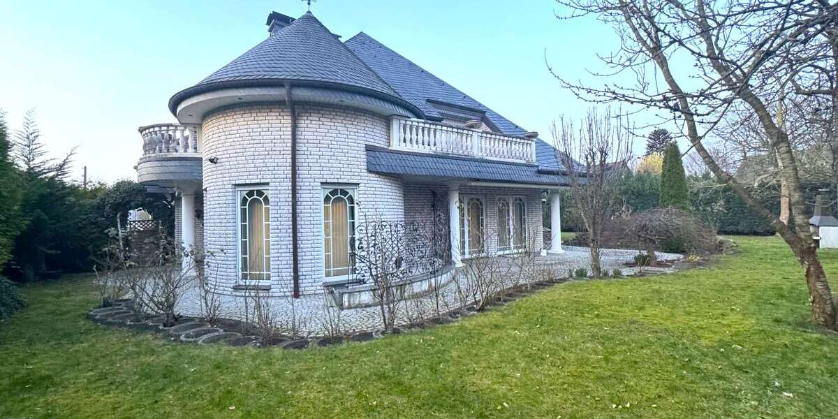 Einfamilienhaus Bielefeld Heepen - 6 Zimmer, 364 m&sup2;, 639.000&euro; | Angebot:26277529