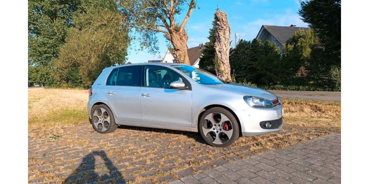 VW Golf 114.500 km 6.995 &euro; Hövelhof 33161