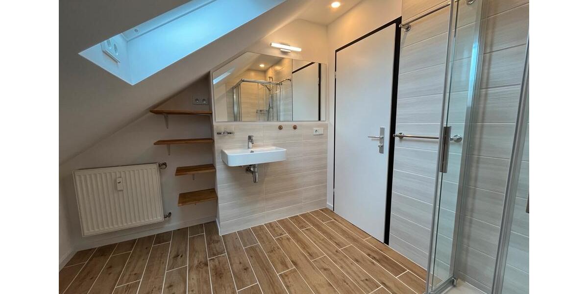 Dachgeschoßwohnung Bad Salzuflen Biemsen-Ahmsen - 2 Zimmer, 43 m&sup2;, 500&euro; | Angebot:26310409
