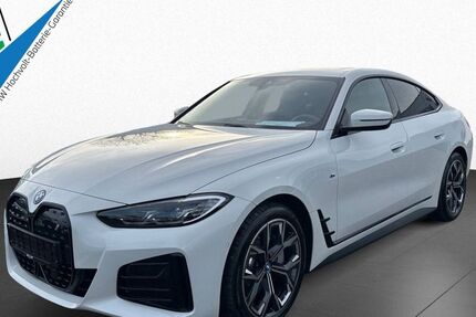 BMW i4 13.580 km 42.890 &euro; Herford 32051