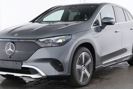 Mercedes EQE SUV