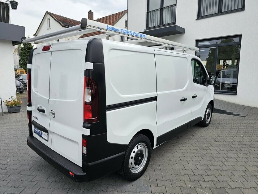 Opel Vivaro B L1H1 2,9t 1.HD KLIMA TEMPOMAT NAVI 48.630 km 16.990 € Löhne 32584