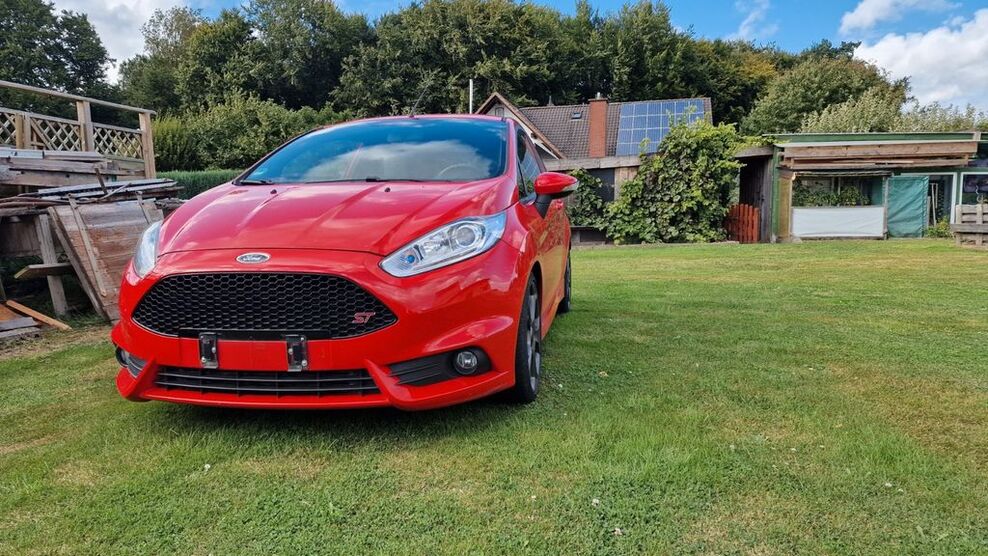 Ford Fiesta 95.445 km 12.000 € Hüllhorst 32609