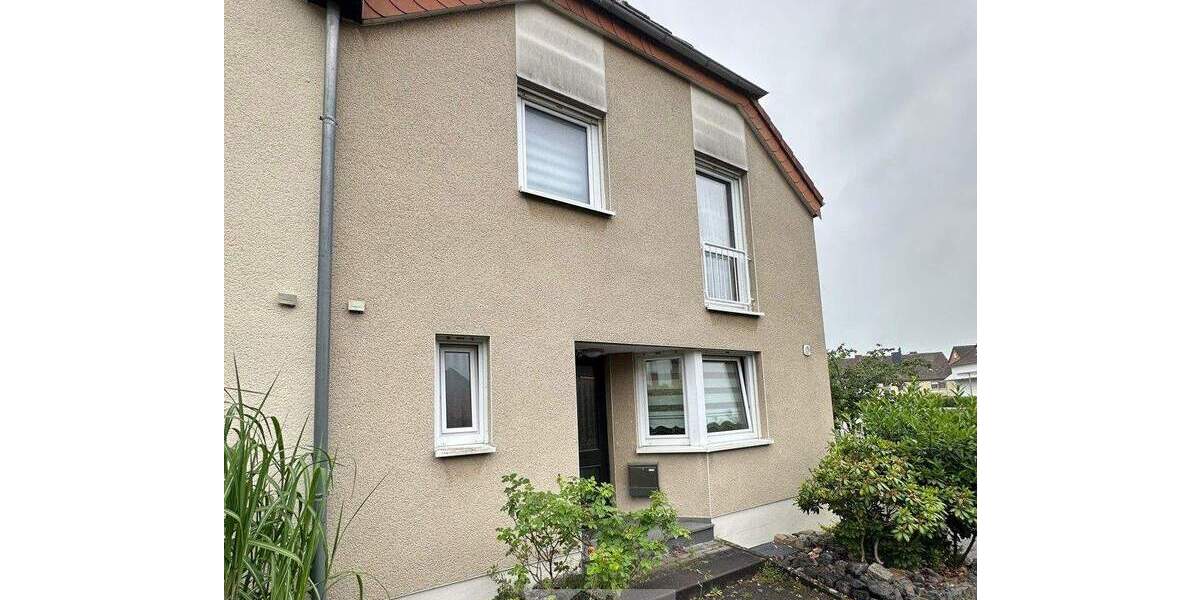 Platz für die ganze Familie - Charmantes Reihenendhaus in ruhiger Lage mit Garten und Garage in Bielefeld-Brackwede 4 zimmer