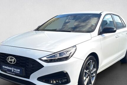Hyundai i30 5.798 km 22.390 € Bielefeld 33609