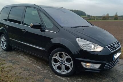 Ford Galaxy 260.000 km 7.499 &euro; Lage 32791