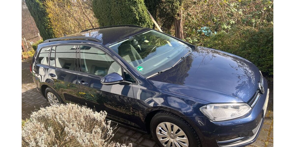 VW Golf 124.600 km 9.500 &euro; Vlotho 32602