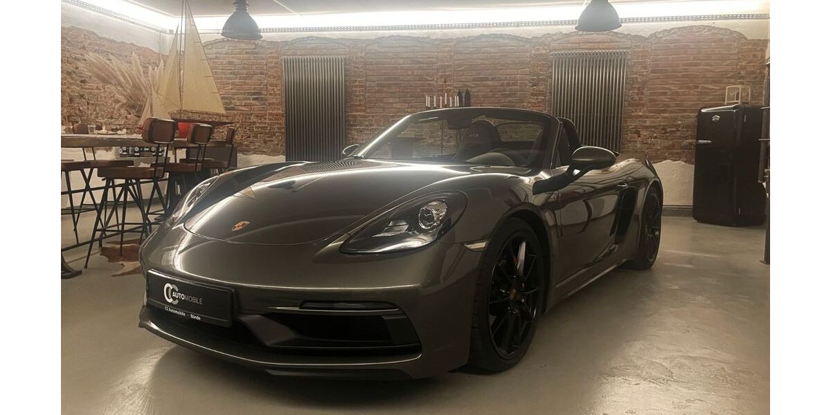 Porsche Boxster 12.990 km 89.890 &euro; Bünde 32257