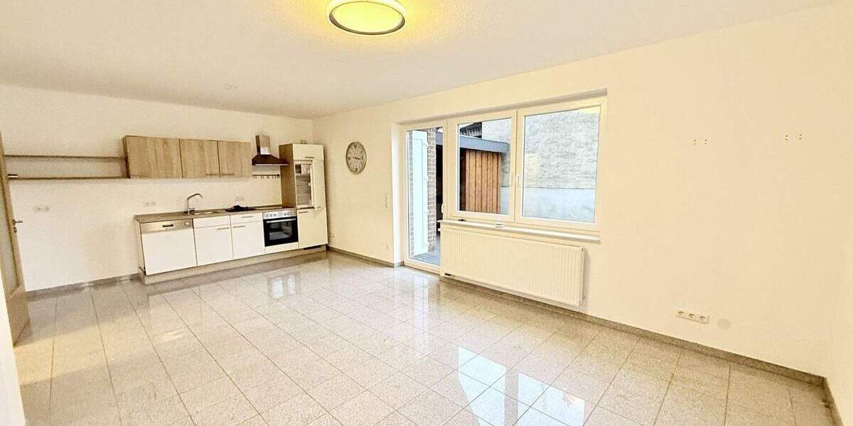 Doppelhaushälfte Löhne Obernbeck - 5 Zimmer, 135 m&sup2;, 270.000&euro; | Angebot:25685804