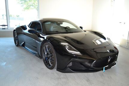 Maserati MC20 14.800 km 211.999 € Rietberg 33397