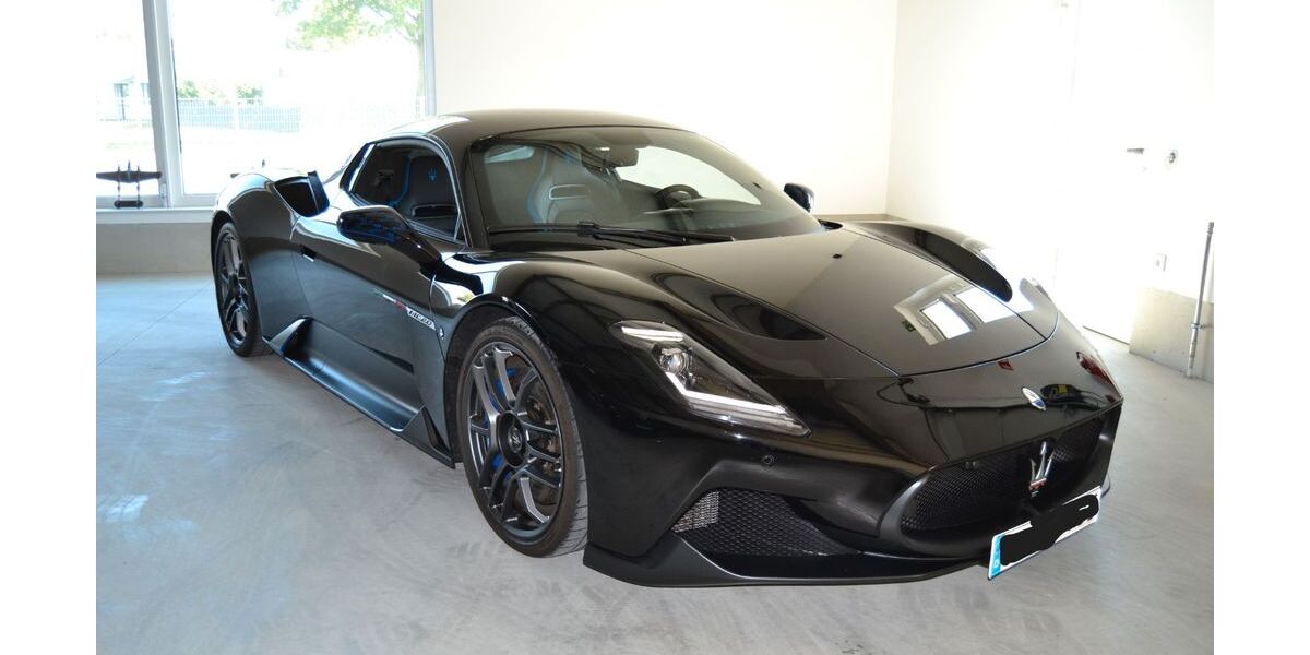 Maserati MC20 14.800 km 211.999 € Rietberg 33397