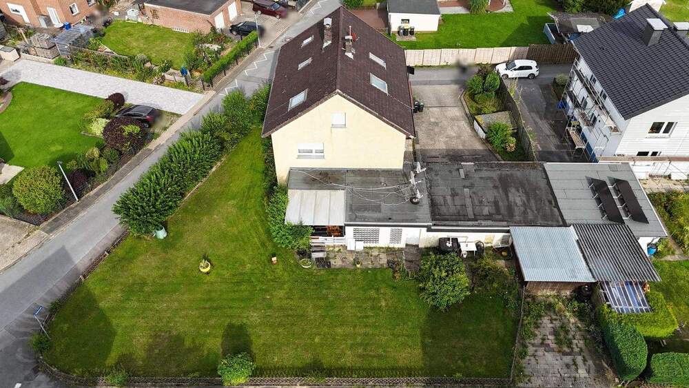 Mehrfamilienhaus, Wohnhaus Leopoldshöhe - 1 Zimmer, 210 m&sup2;, 455.000&euro; | Angebot:25566671