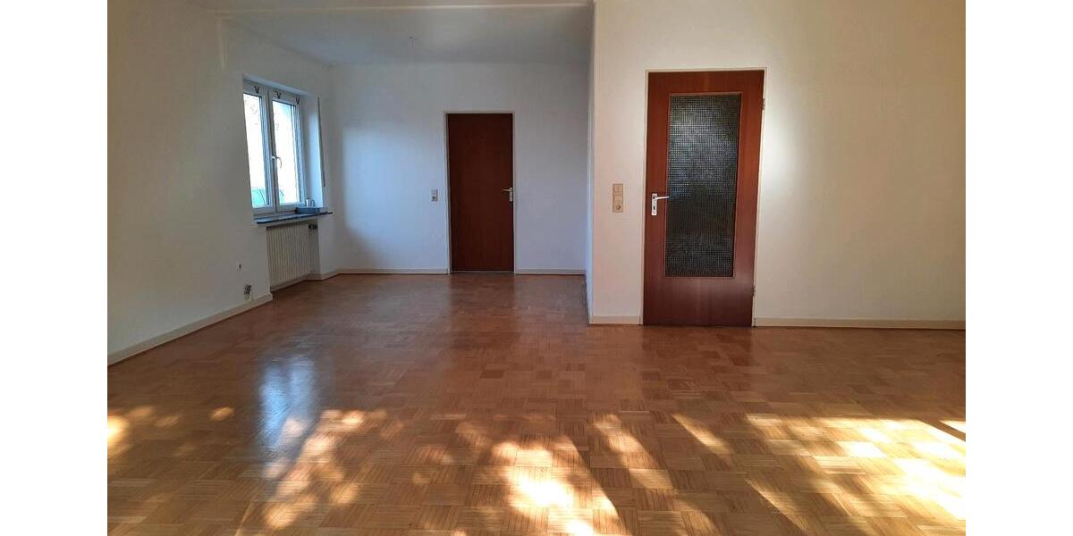Doppelhaushälfte Bad Salzuflen - 5 Zimmer, 145 m&sup2;, 1.350&euro; | Angebot:25396680