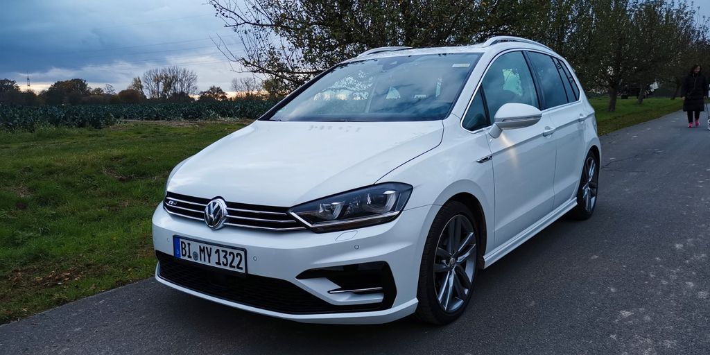 VW Golf Sportsvan 90.000 km 19.000 &euro; Bielefeld 33739